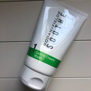 New Rodan + Fields Soothe Step 1 Wash
